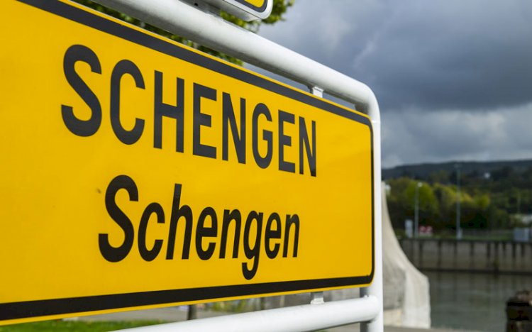 Schengen Vizesine Sponsorla Başvuru
