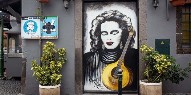 Portekiz’in Funchal Kentinde Sanatı Sokağa Taşıyan 20 Kapı
