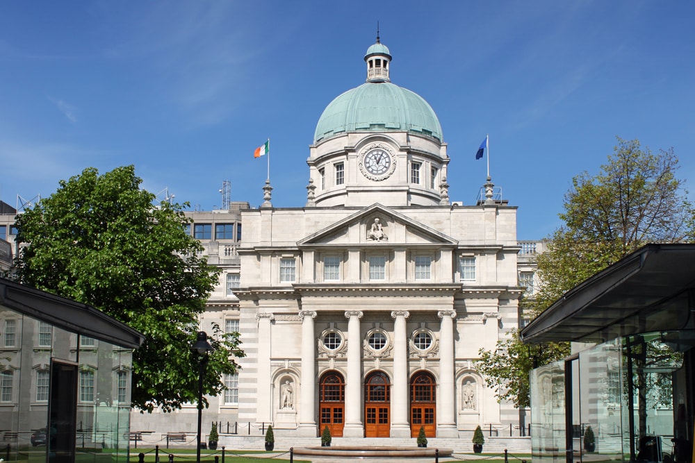 Kildare Evi, Dublin Parlamento