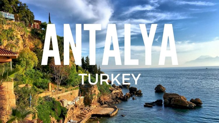 Antalya’ya gökten turist yağıyor