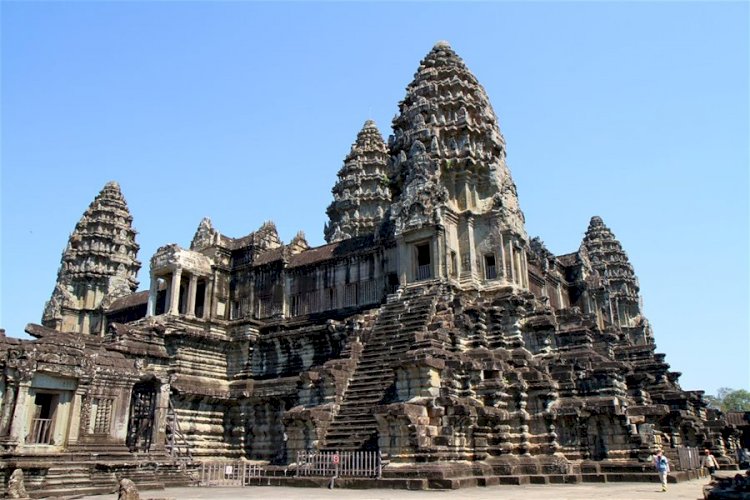 Dünyanın En Büyük Dini Yapısı Angkor Wat Hakkında İlginç Bilgiler