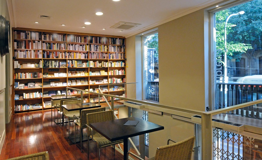 laie-libreria-cafe