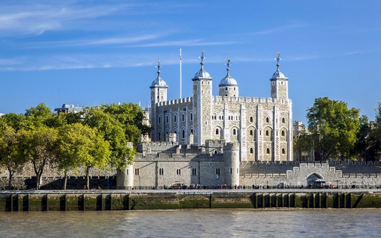 Hem Saray, Hem Kale, Hem Hapishane: Tower of London, Londra