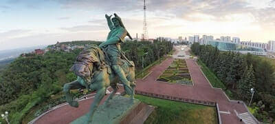 Ufa Şehri heykeli