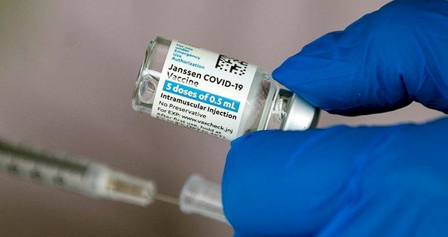 Türk yolcu uçaklarında Covid-19 aşısı satışı başlıyor